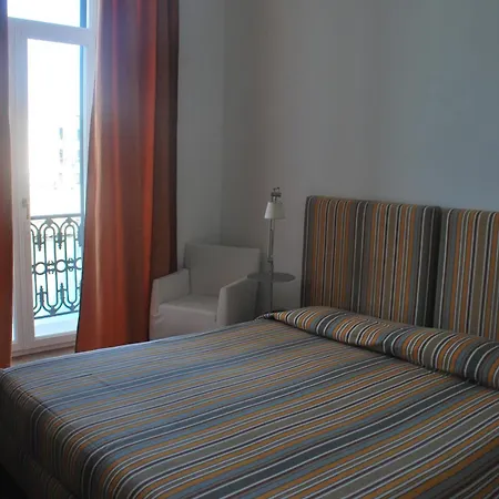فندق مبيت وإفطار L'approdo Delle Sirene 3*